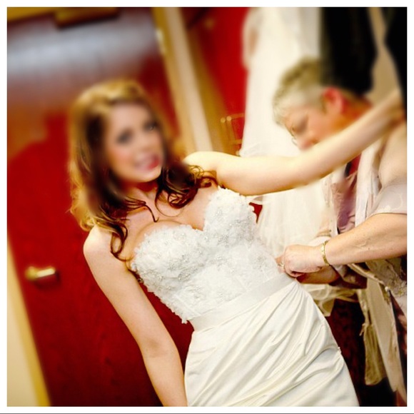 Watters 2 Piece Wedding Dress - Picture 5 of 8